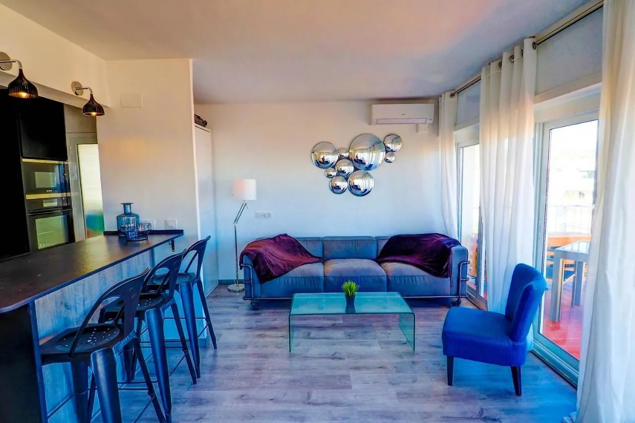 Chic Sea View Apartment By Hello Homes Sitges